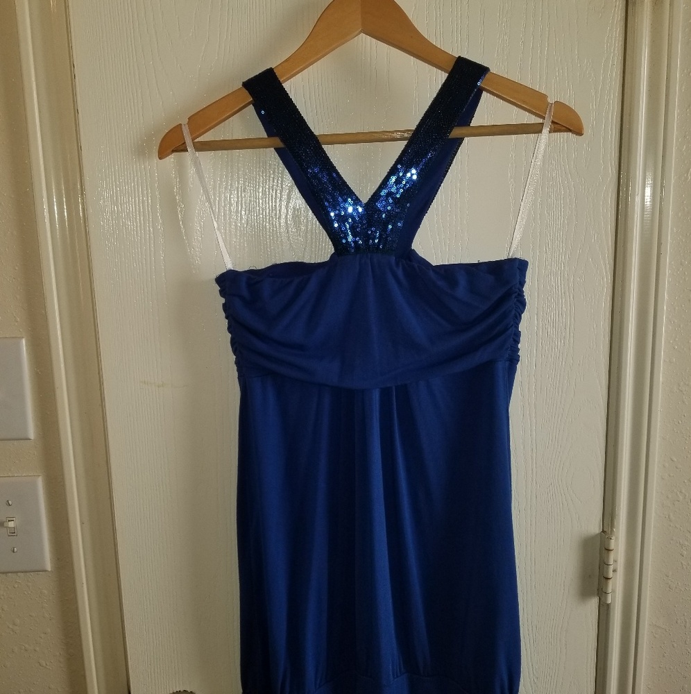 Dress - Picture 2 of 3